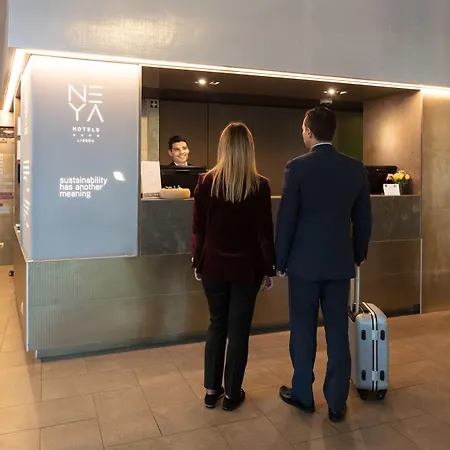 Neya Hotel 4*